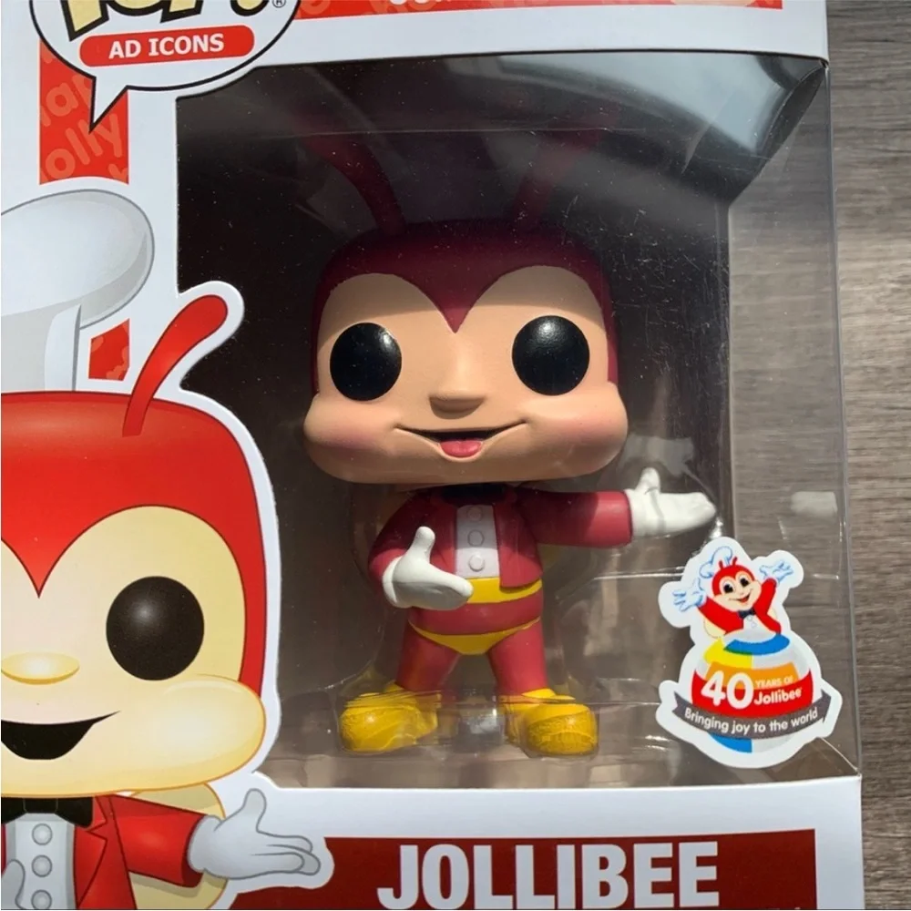 Jollibee Funko Pop Vinyl Figure #30 In protector. - Picture 8 of 9